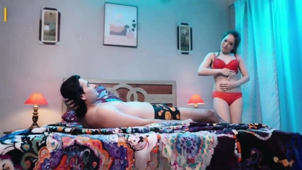Pehredaar Web Series Hot Scene