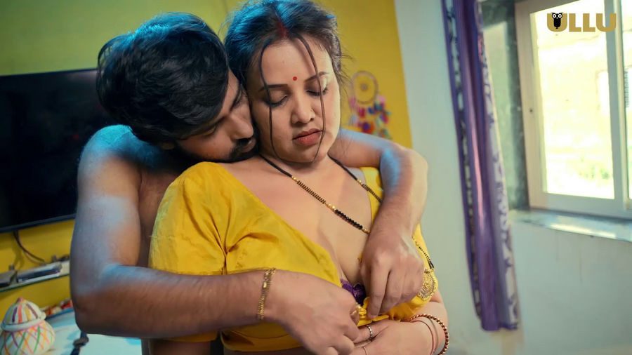 Anari Part 1 2023 Ullu Originals Hindi Hot Web Series